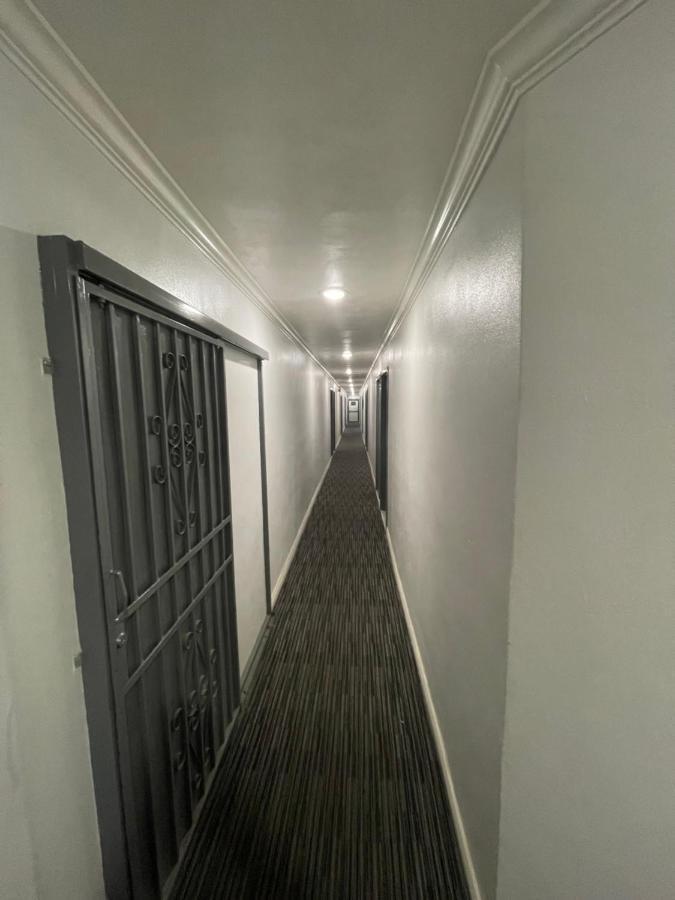 El Patio Hotel ซานเบอร์นาร์ดิโน ภายนอก รูปภาพ